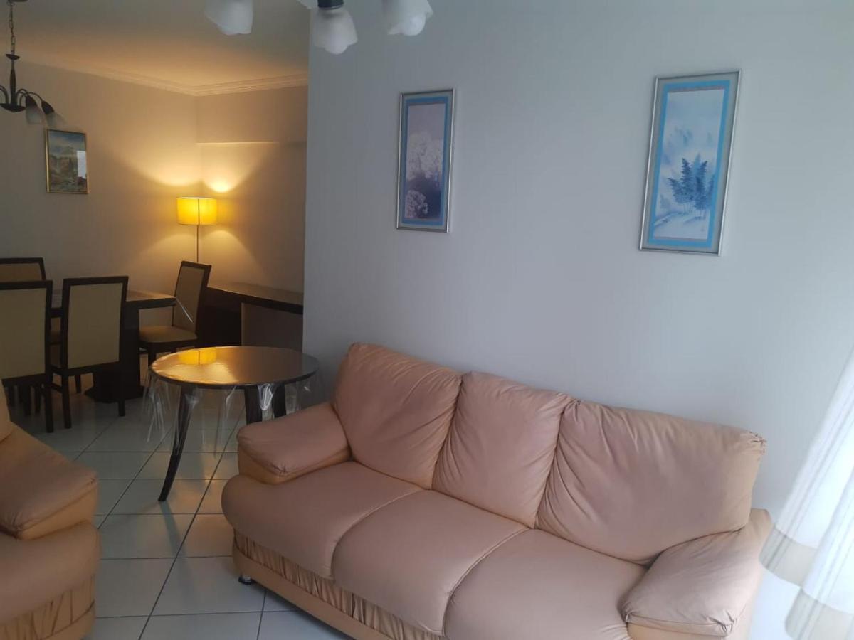 Otimo Apto Em Pitangueiras A Uma Quadra Da Praia C/ 2 Vagas E Ar Condicionado. Guaruja Luaran gambar
